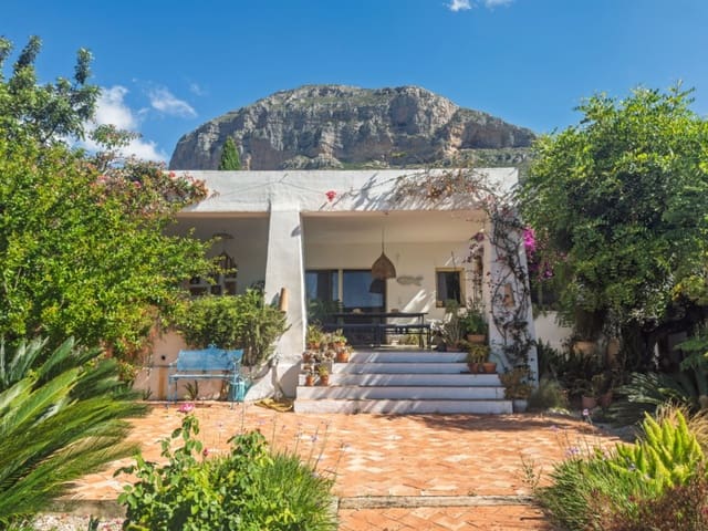 5 Zimmer Villa zu verkaufen in Javea / Xàbia mit Pool Garage - 1.350.000 € (Ref: 9984099)