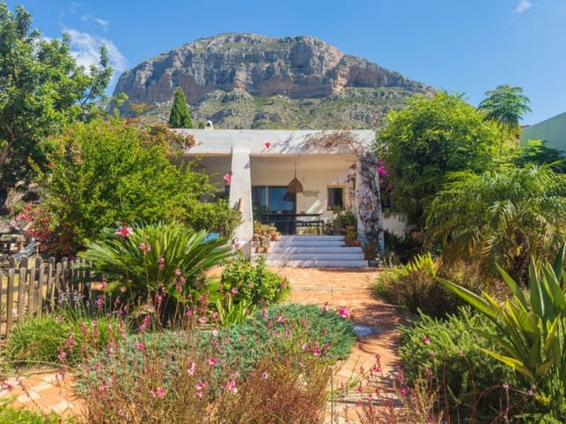 5 Zimmer Villa zu verkaufen in Javea / Xàbia mit Pool Garage - 1.350.000 € (Ref: 9984099)