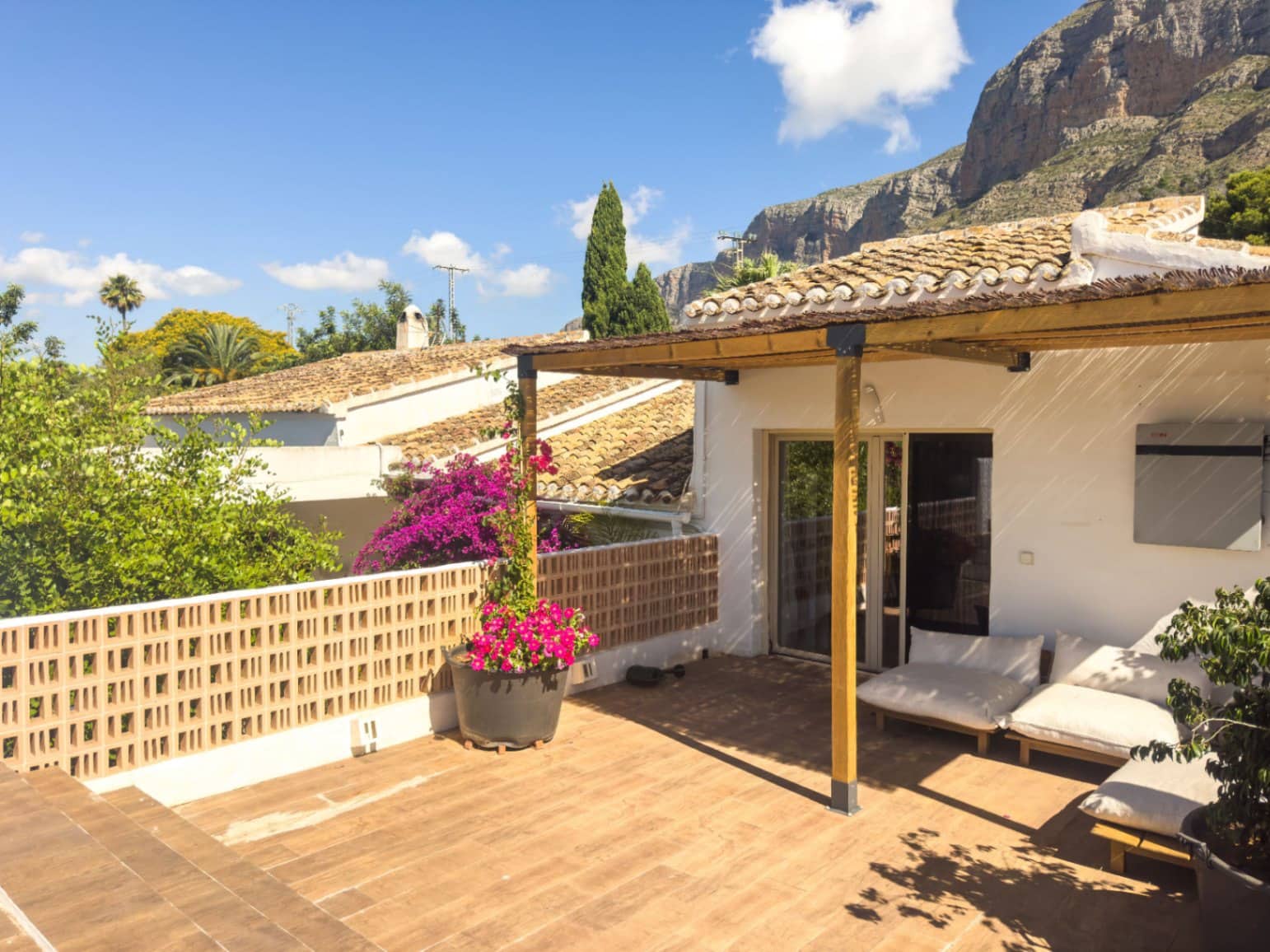 5 soveværelse Villa til salg i Javea / Xabia med swimmingpool garage - € 1.350.000 (Ref: 9984099)