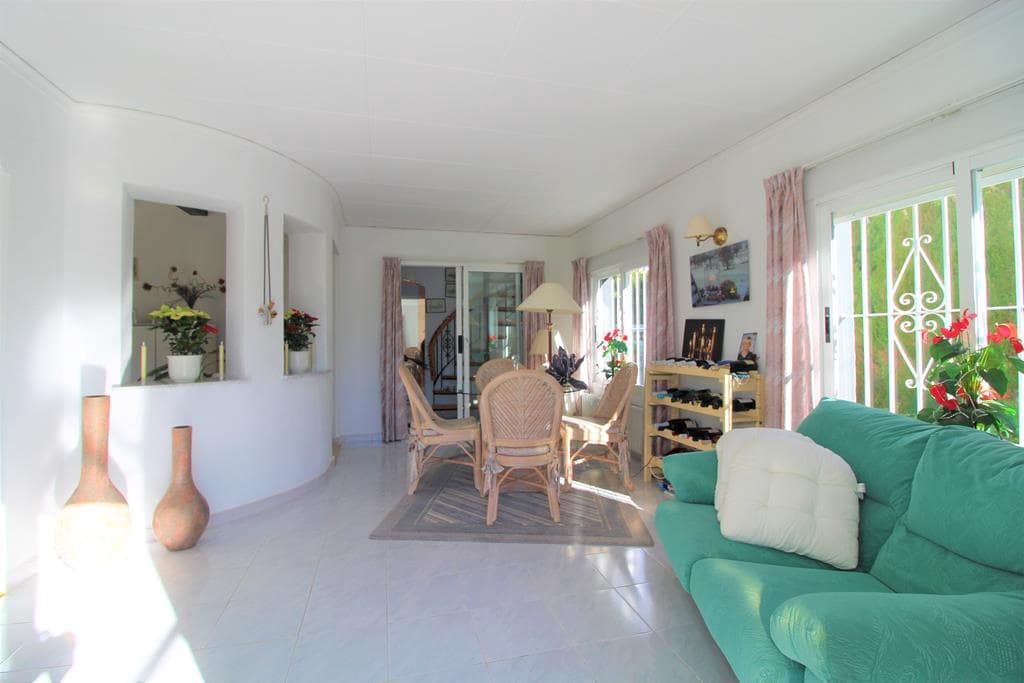 4 soverom Villa til salgs i Els Poblets med svømmebasseng garasje - € 595 000 (Ref: 9984102)