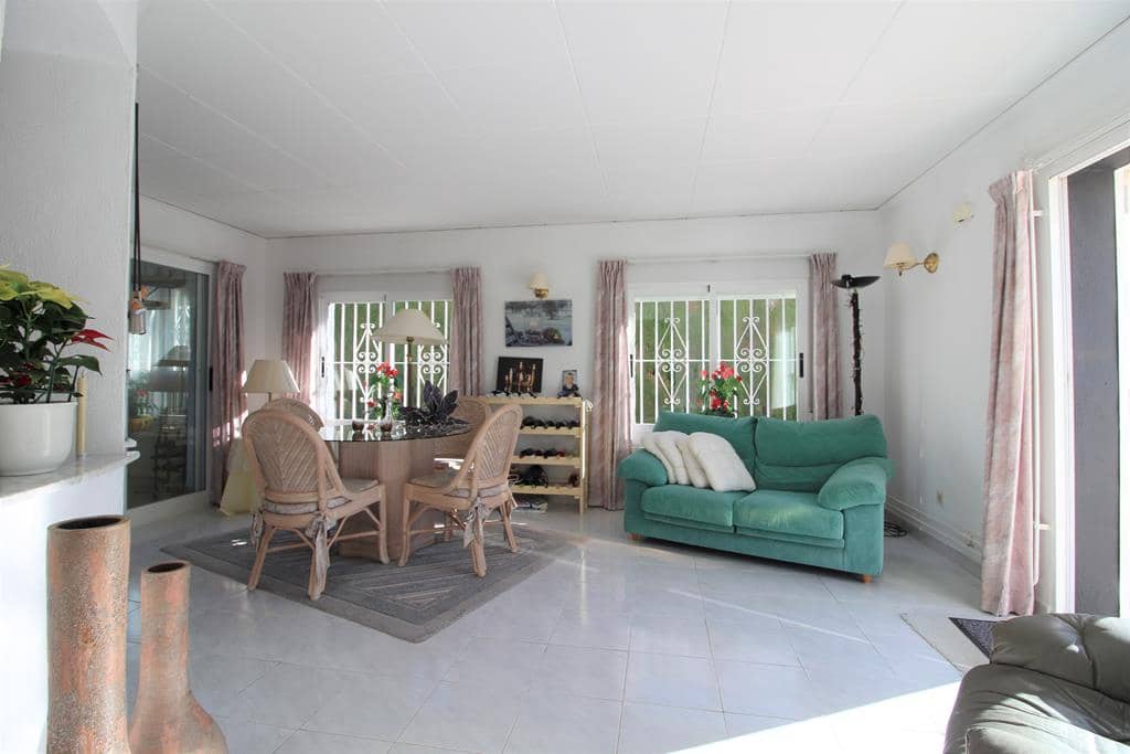 4 soverom Villa til salgs i Els Poblets med svømmebasseng garasje - € 595 000 (Ref: 9984102)
