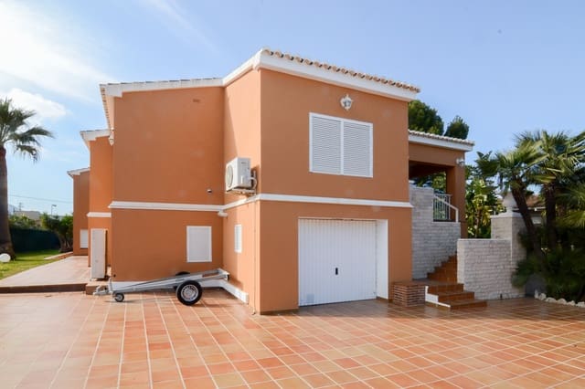 6 chambre Villa/Maison à vendre à Dénia avec piscine garage - 1 250 000 € (Ref: 9984103)