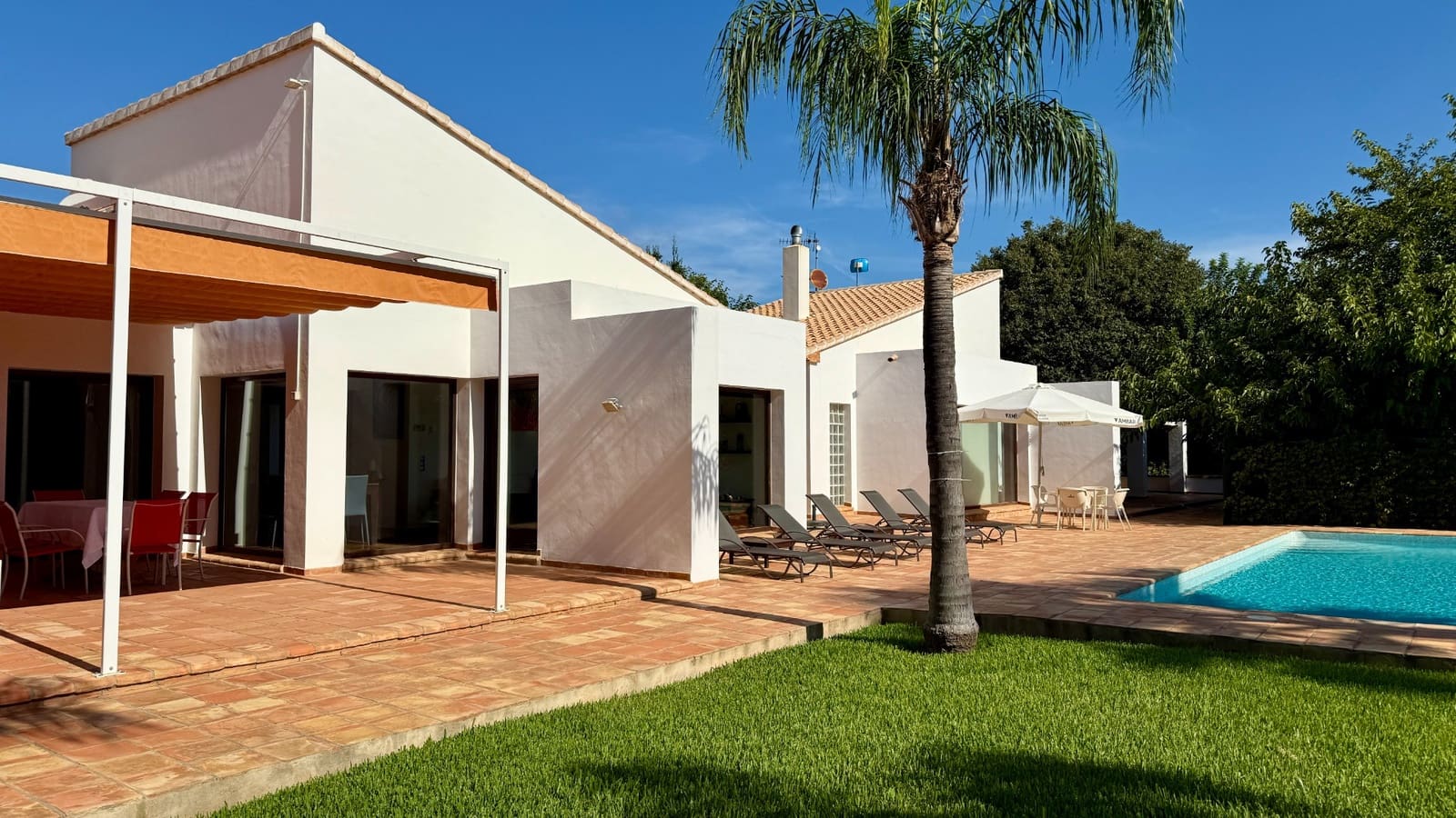 5 sypialnia Willa na sprzedaż w Denia z basenem - 1 400 000 € (Ref: 9984104)