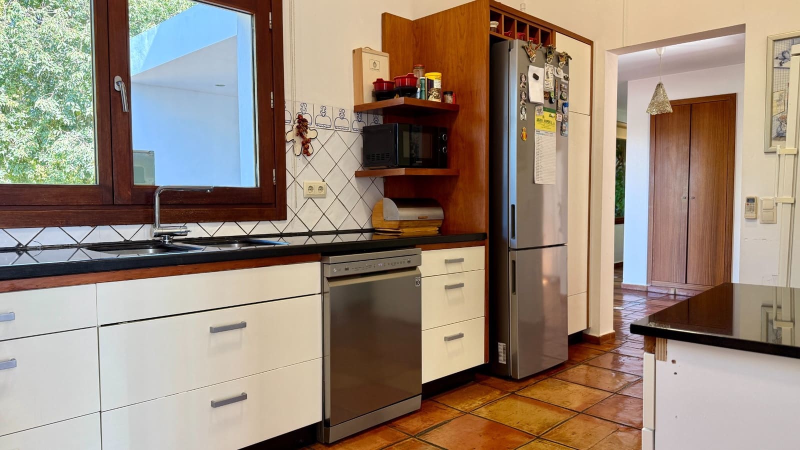 5 sypialnia Willa na sprzedaż w Denia z basenem - 1 400 000 € (Ref: 9984104)