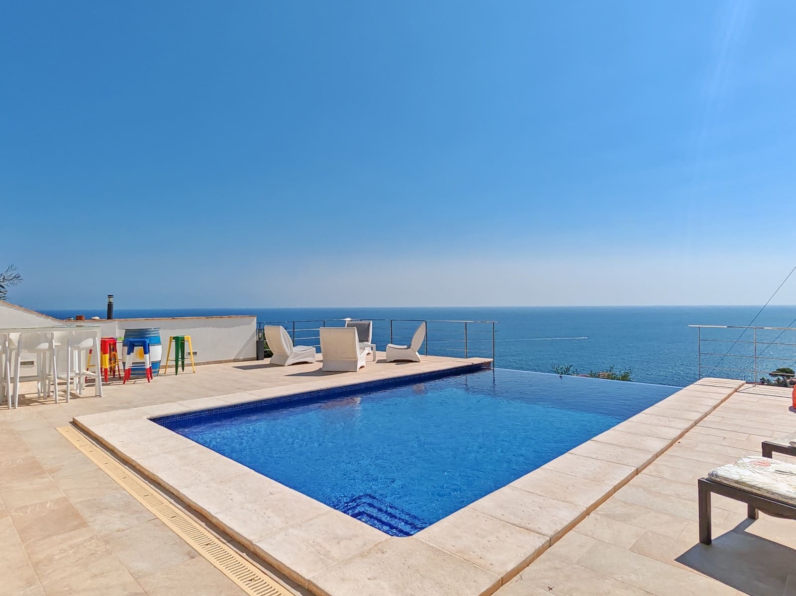 3 soveværelse Villa til salg i Denia med swimmingpool garage - € 1.950.000 (Ref: 9996202)