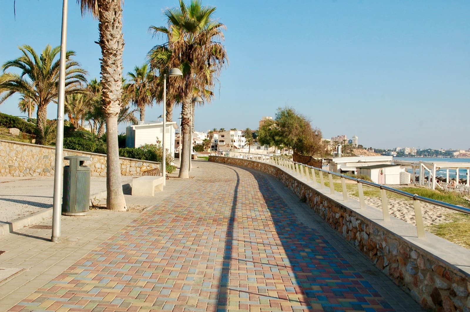 Bungalow de 2 habitaciones en Pilar de la Horadada en venta con piscina - 299.000 € (Ref: 10156787)