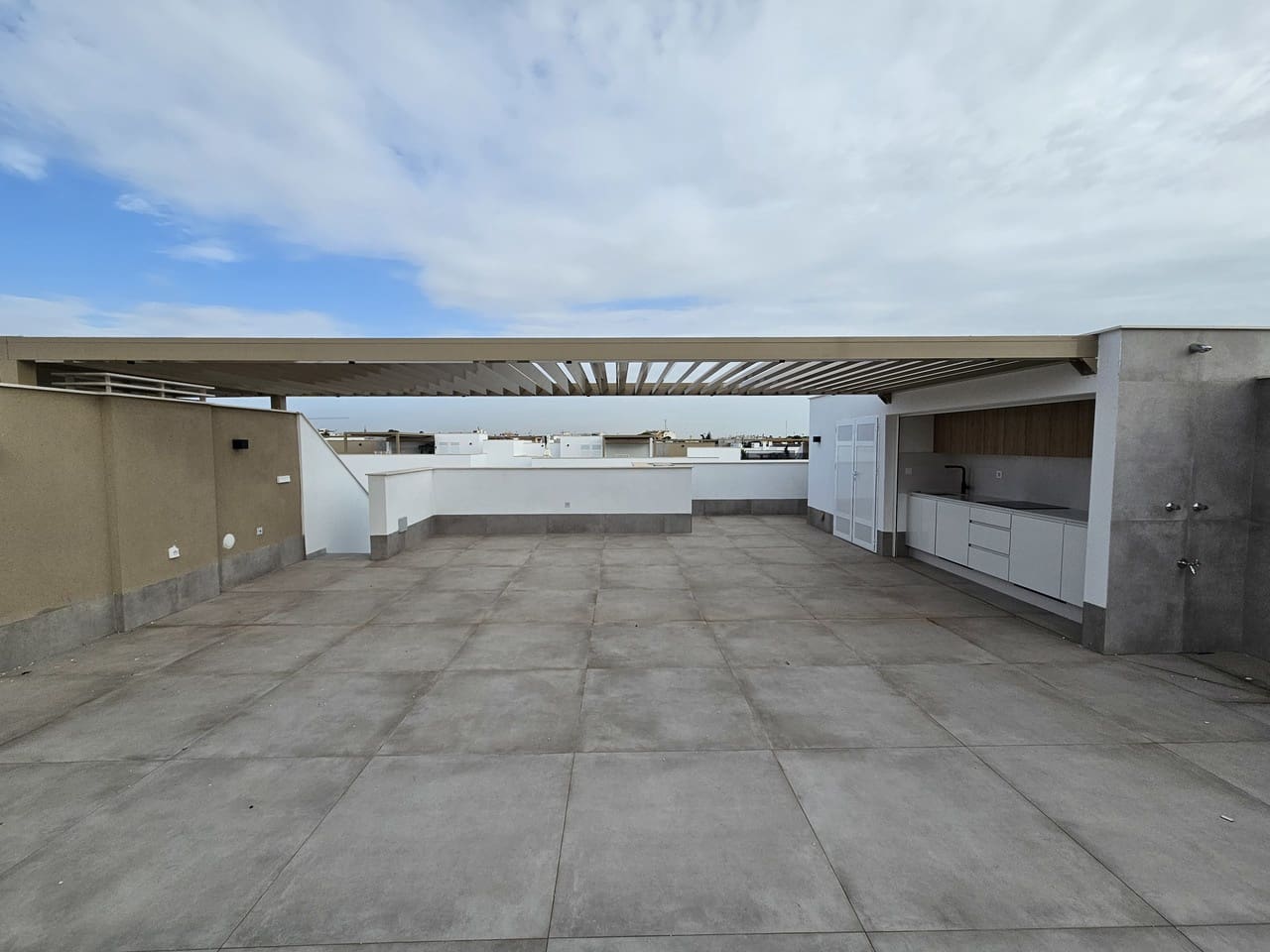 3 bedroom Penthouse for sale in San Pedro del Pinatar with pool - € 399,000 (Ref: 8653191)