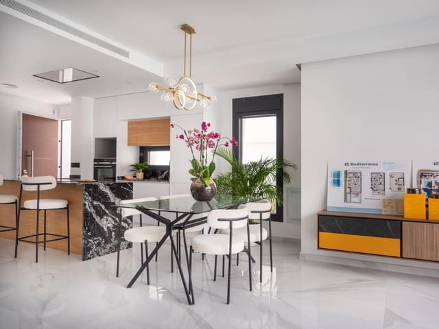 3 soveværelse Villa til salg i San Pedro del Pinatar ciudad, San Pedro del Pinatar med swimmingpool - € 465.000 (Ref: 9275754)