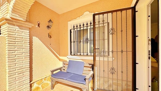 3 makuuhuone Omakotitalo myytävänä paikassa Villamartin, Orihuela - 275 900 € (Ref: 9411320)