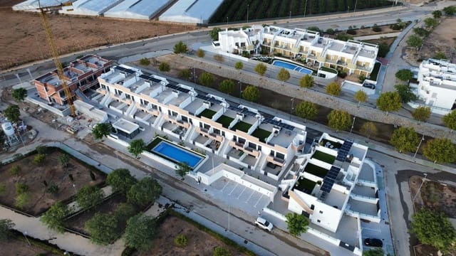 3 Zimmer Bungalow zu verkaufen in Pilar de la Horadada ciudad, Pilar de la Horadada mit Pool - 285.000 € (Ref: 9640974)