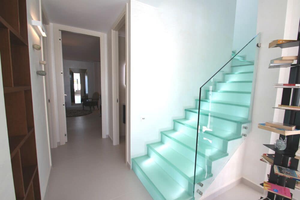 Chalet de 3 habitaciones en San Miguel de Salinas en venta con piscina - 875.000 € (Ref: 9642241)