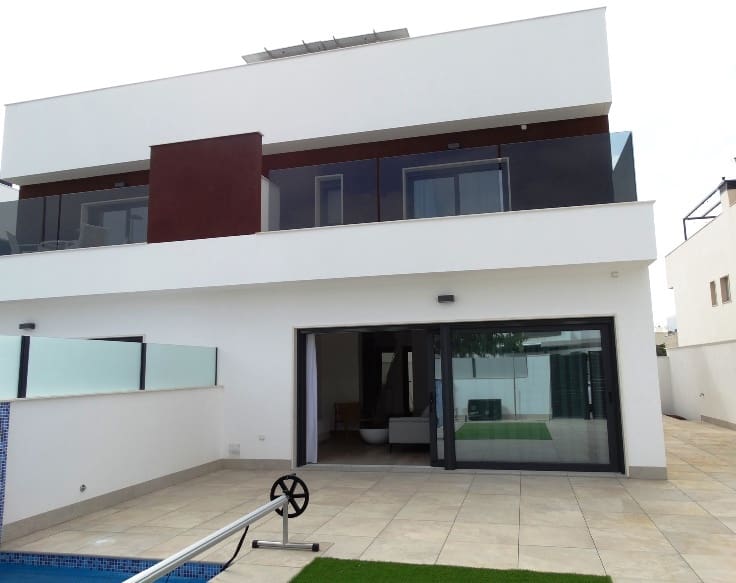 3 quarto Moradia em Banda para venda em Pilar de la Horadada com piscina - 379 900 € (Ref: 9642399)