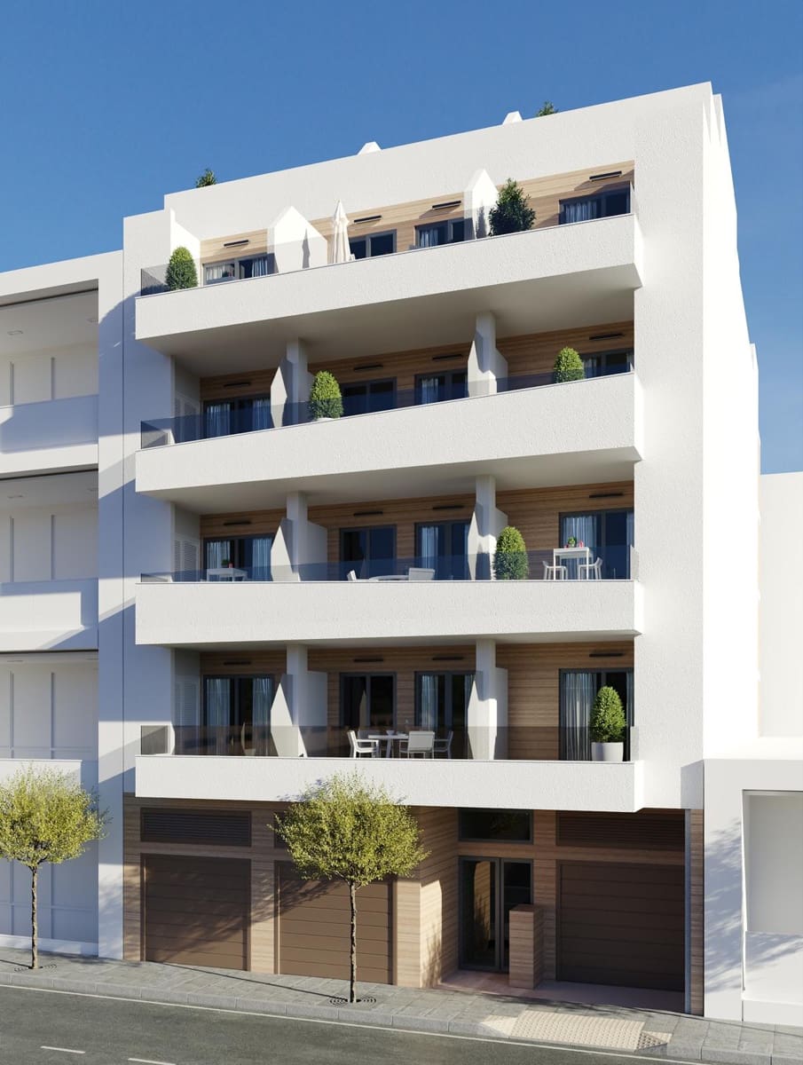 3 chambre Penthouse à vendre à Torrevieja avec piscine - 359 000 € (Ref: 9642887)