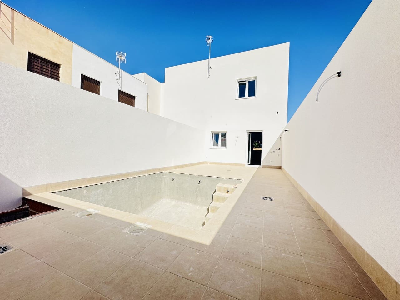 3 soveværelse Villa til salg i Pilar de la Horadada - € 265.000 (Ref: 9758026)