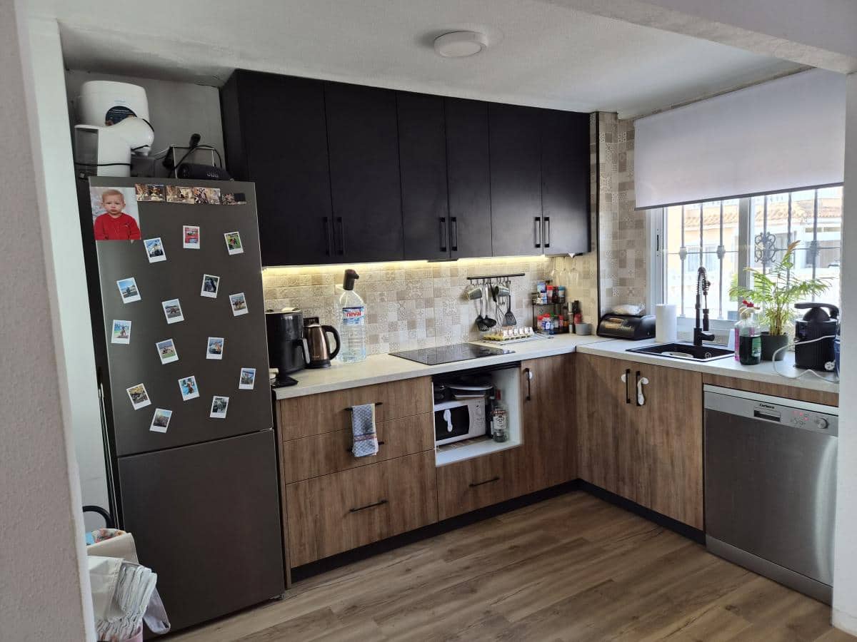 2 slaapkamer Halfvrijstaande villa te koop in Torre de la Horadada - € 254.900 (Ref: 9758028)