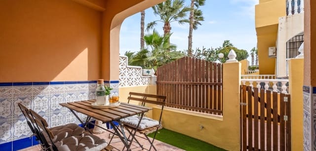 Casa de 2 habitaciones en La Florida, Orihuela en venta con piscina - 205.000 € (Ref: 9758036)