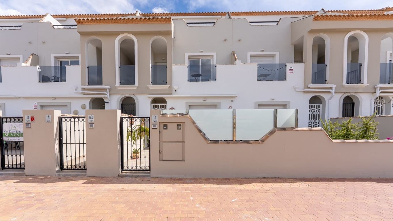 2 makuuhuone Huoneisto myytävänä paikassa San Pedro del Pinatar mukana uima-altaan - 170 000 € (Ref: 9758041)