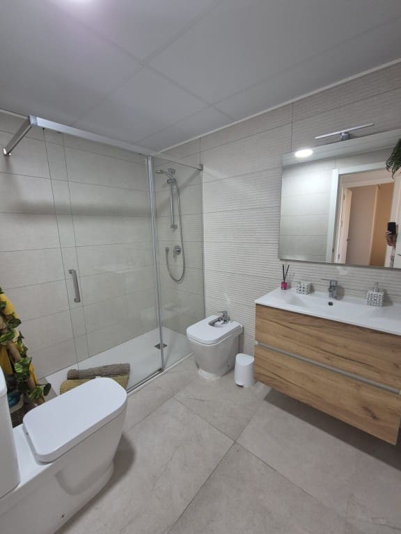 2 makuuhuone Huoneisto myytävänä paikassa San Pedro del Pinatar mukana uima-altaan - 170 000 € (Ref: 9758041)