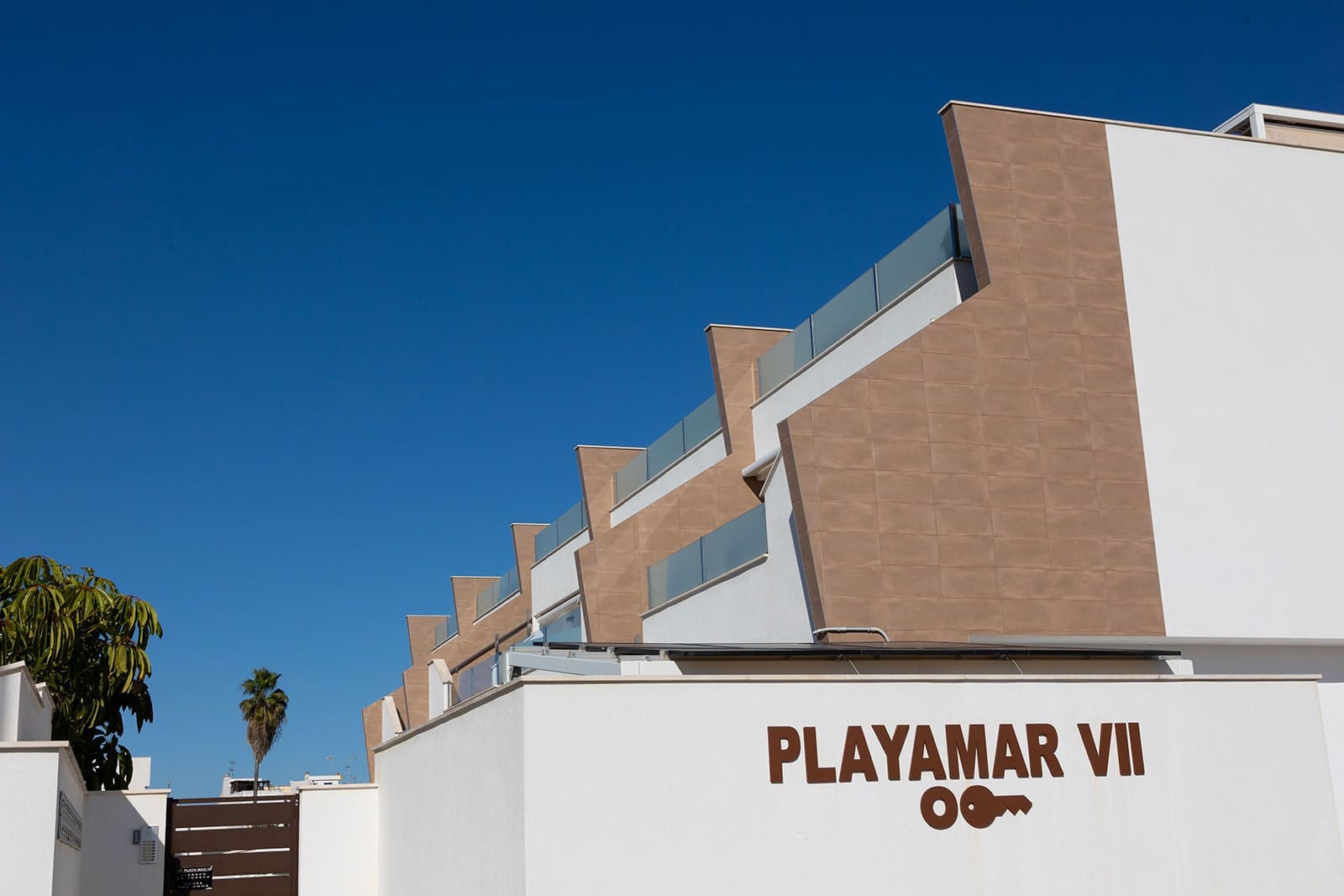 2 bedroom Penthouse for sale in Pilar de la Horadada with pool - € 275,000 (Ref: 9758136)