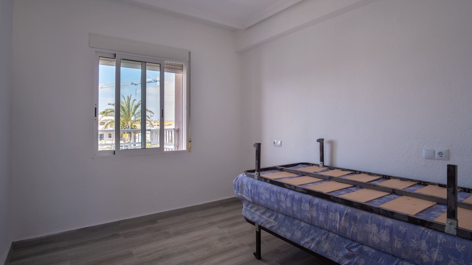 2 bedroom Apartment for sale in Torre de la Horadada - € 165,000 (Ref: 9777631)