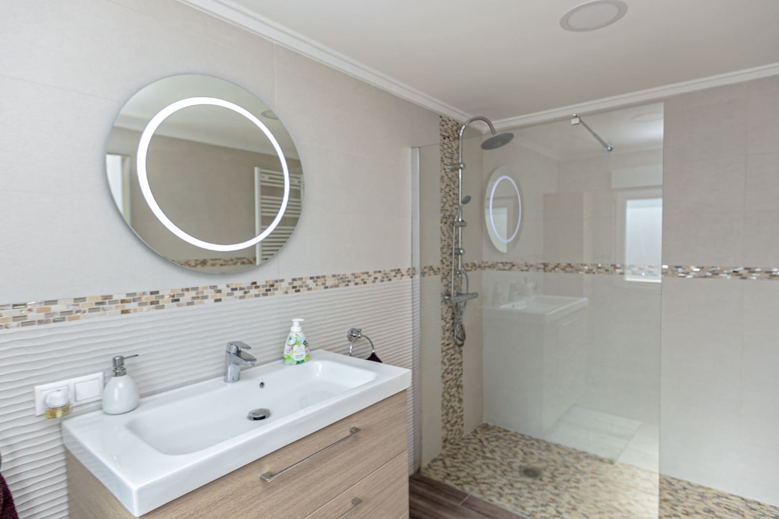 6 Zimmer Villa zu verkaufen in Campoamor mit Pool - 799.000 € (Ref: 9819310)