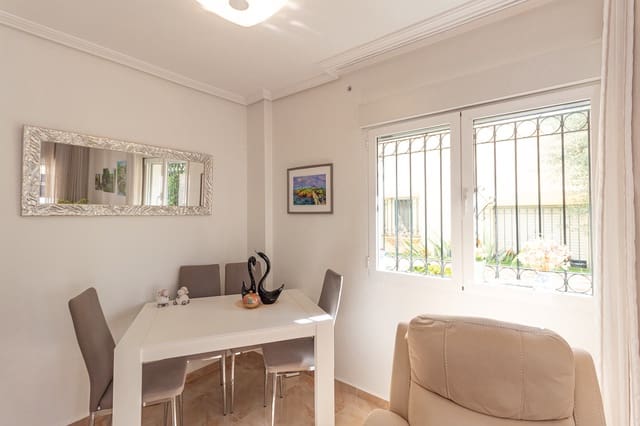 Pareado de 3 habitaciones en La Zenia, Orihuela en venta con piscina - 312.000 € (Ref: 9819314)