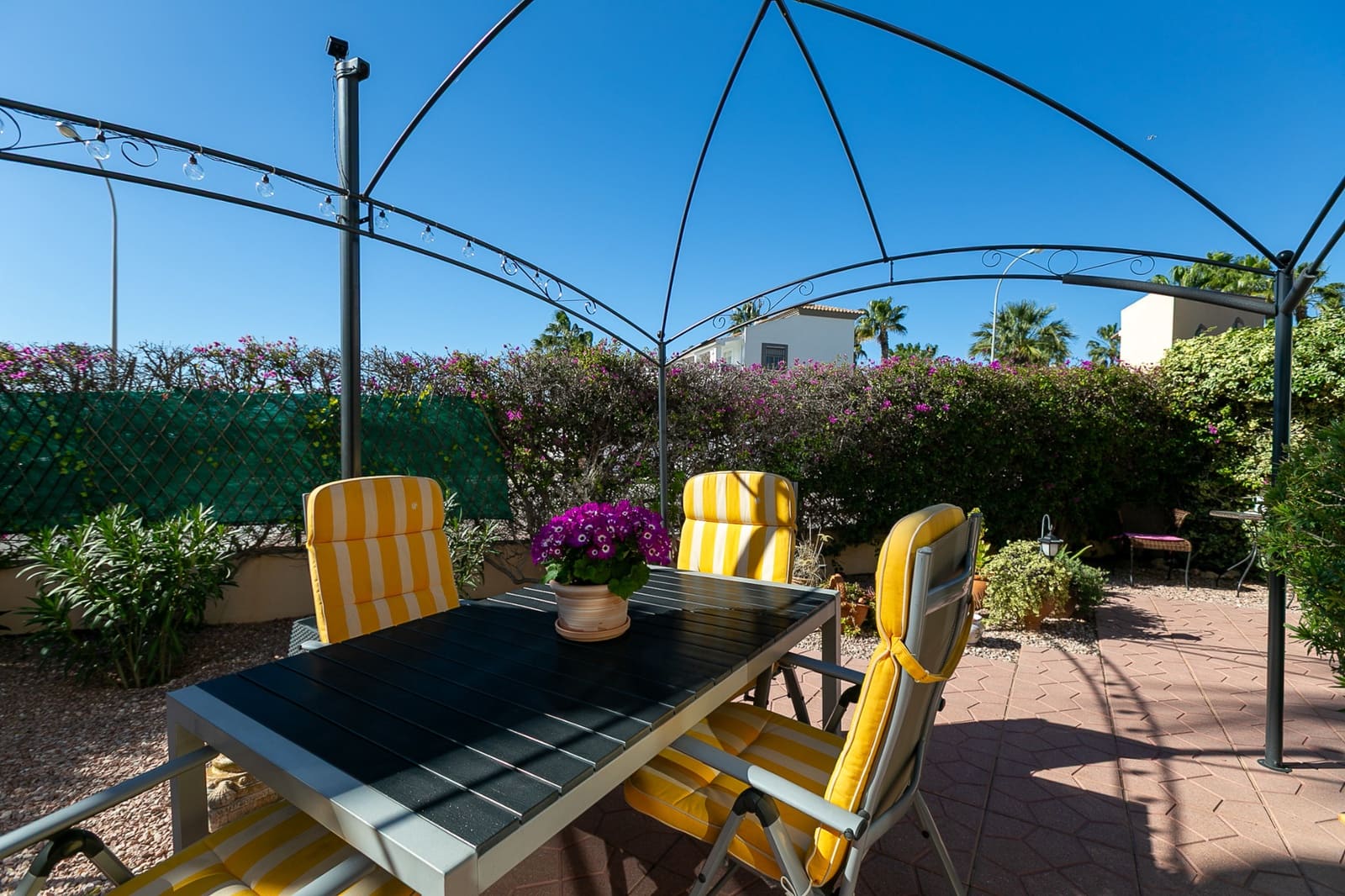 2 makuuhuone Huoneisto myytävänä paikassa Playa Flamenca mukana uima-altaan - 210 000 € (Ref: 9819317)