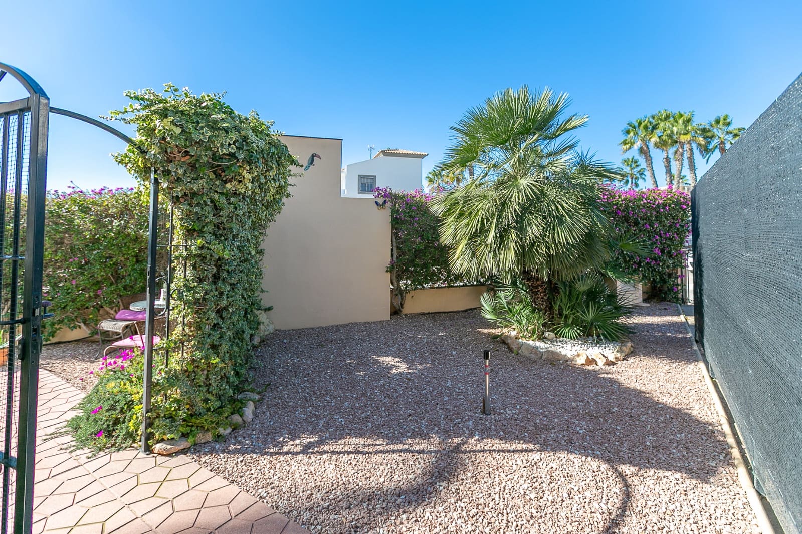 2 makuuhuone Huoneisto myytävänä paikassa Playa Flamenca mukana uima-altaan - 210 000 € (Ref: 9819317)