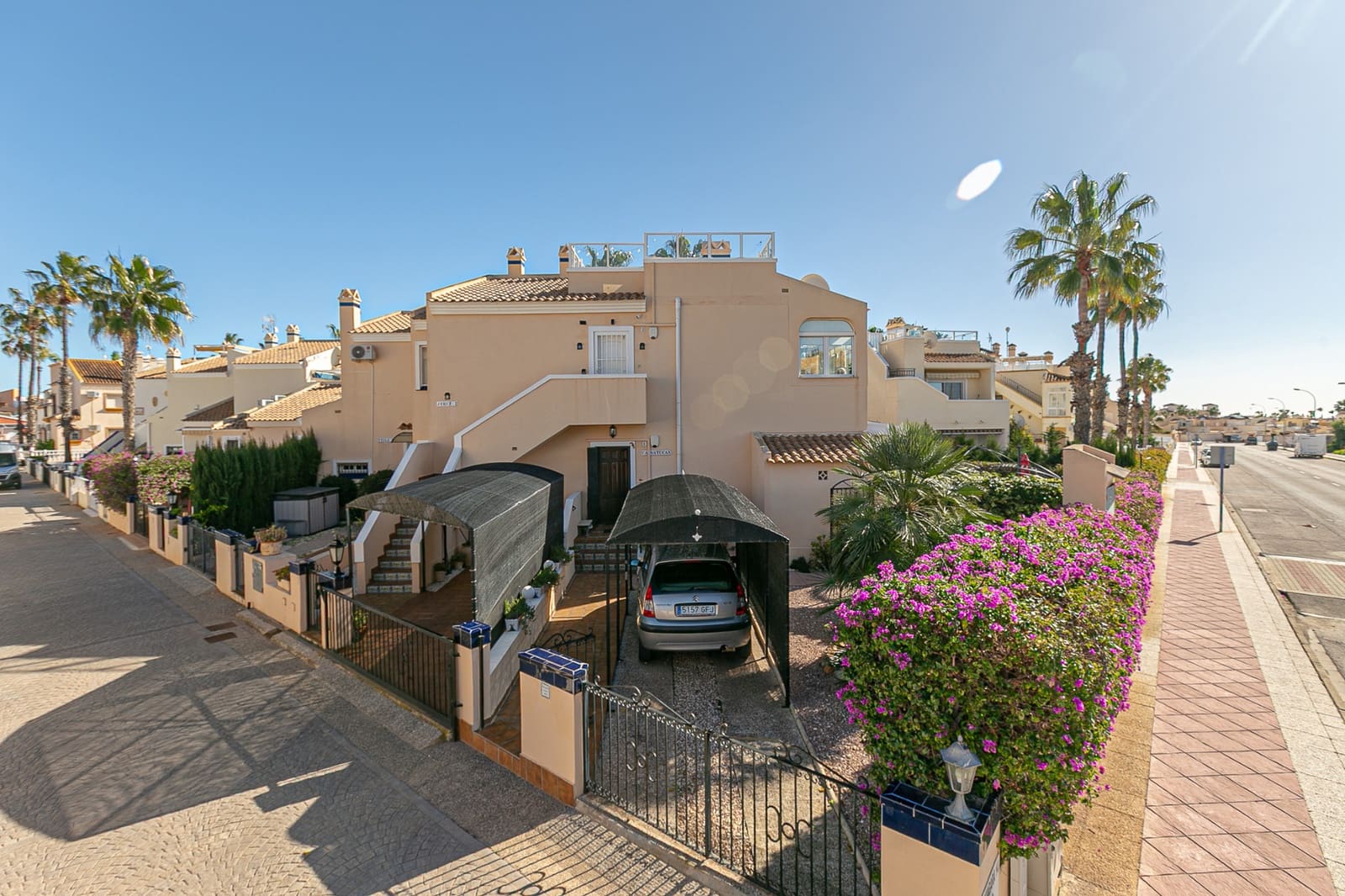 2 makuuhuone Huoneisto myytävänä paikassa Playa Flamenca mukana uima-altaan - 210 000 € (Ref: 9819317)