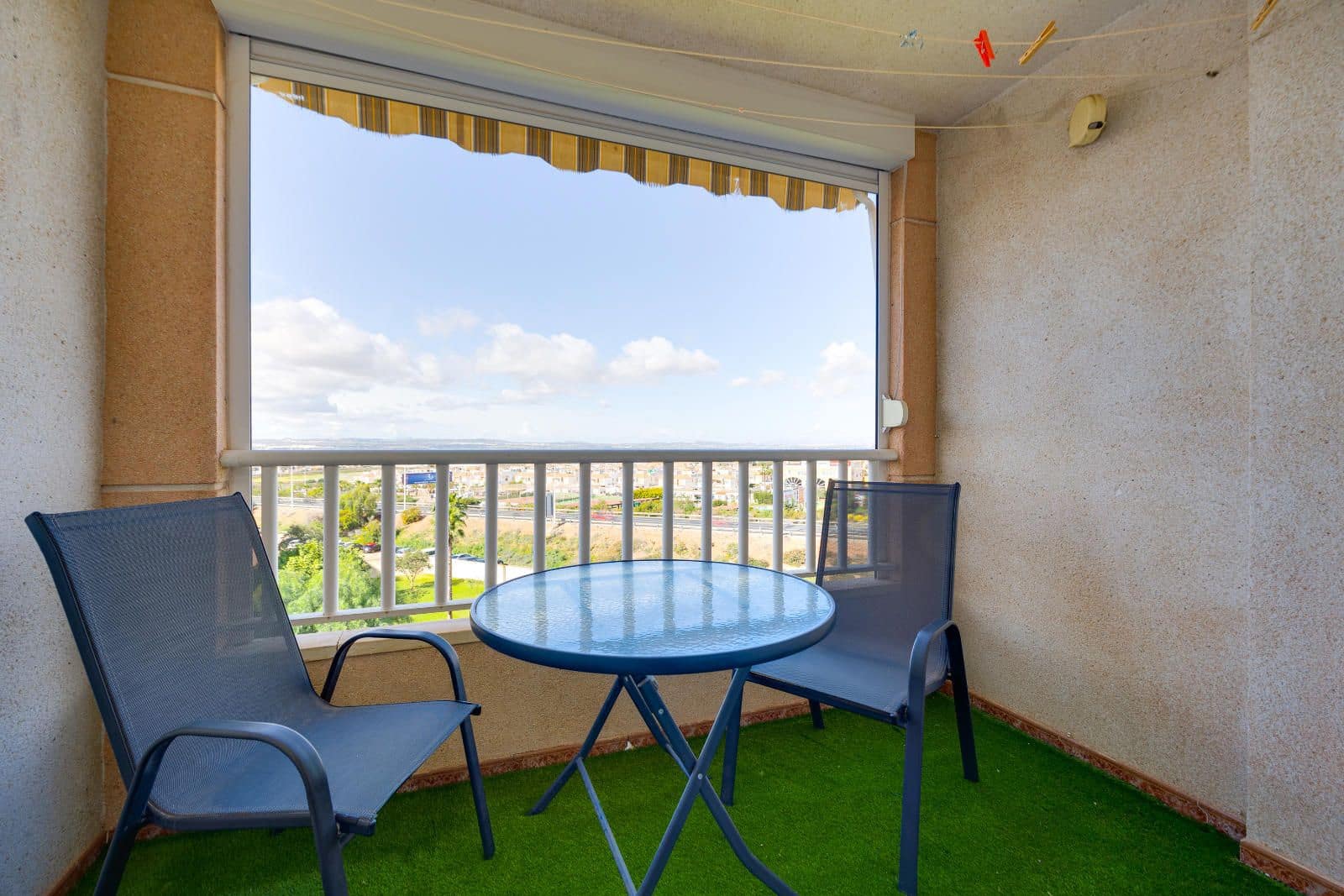 2 soveværelse Penthouse til salg i Torrevieja med swimmingpool - € 154.969 (Ref: 9819320)