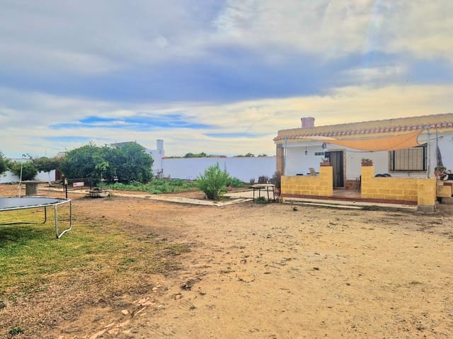 2 slaapkamer Finca/Landhuis te koop in Chiclana de la Frontera - € 115.000 (Ref: 9622672)