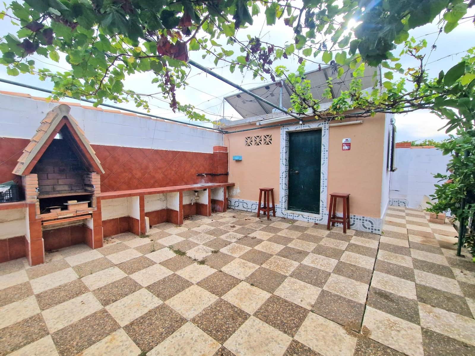 2 slaapkamer Finca/Landhuis te koop in Chiclana de la Frontera - € 115.000 (Ref: 9622672)