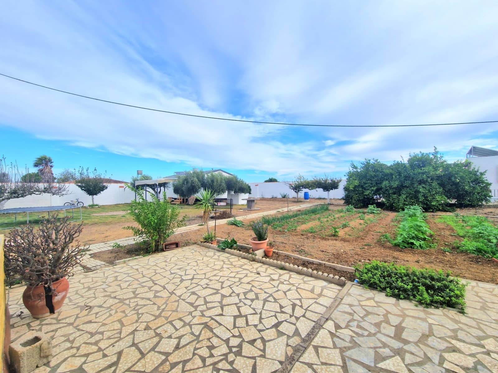 2 slaapkamer Finca/Landhuis te koop in Chiclana de la Frontera - € 115.000 (Ref: 9622672)