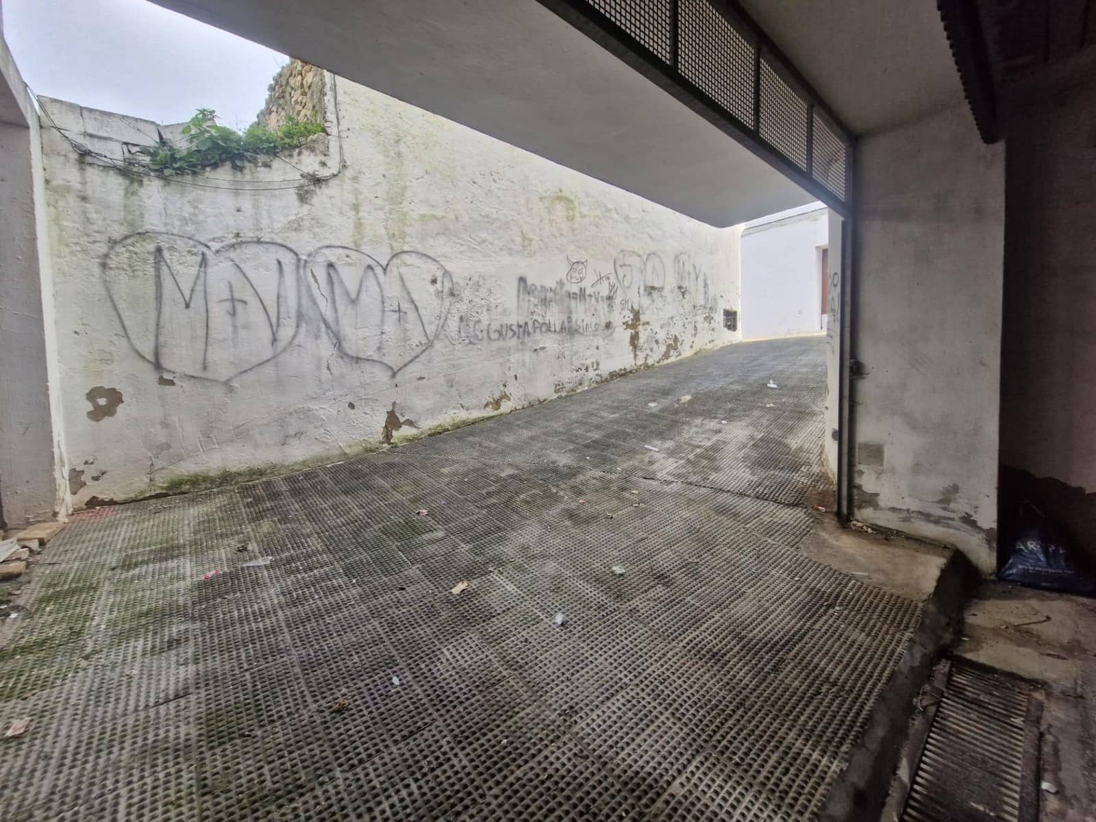 Garage for sale in Medina-Sidonia - € 13,200 (Ref: 9622676)