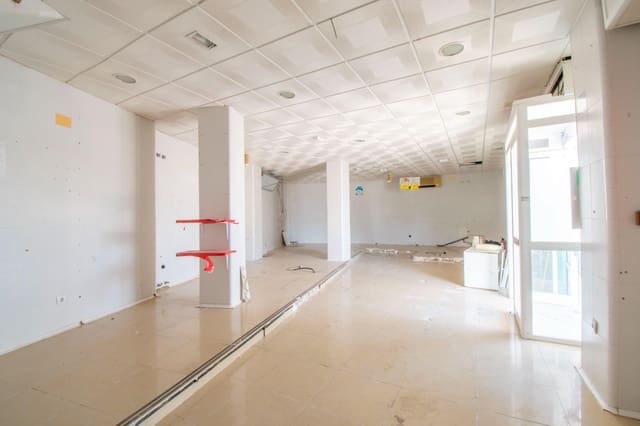 Erhverv til salg i Medina-Sidonia - € 85.000 (Ref: 9622679)