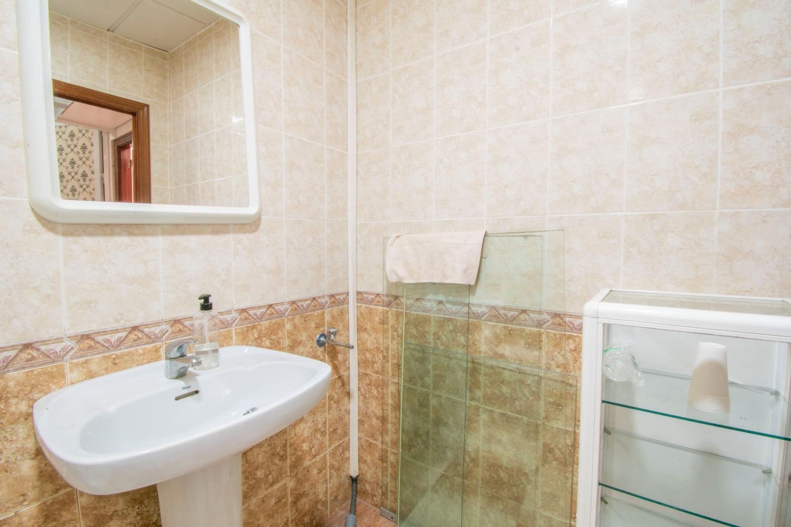 1 bedroom Commercial for sale in Medina-Sidonia - € 199,900 (Ref: 9622680)