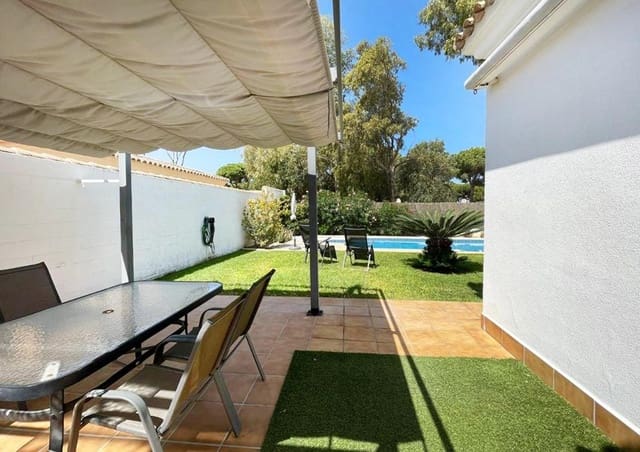 3 sovrum Villa till salu i Novo Sancti Petri, Chiclana de la Frontera med pool garage - 320 000 € (Ref: 9622684)