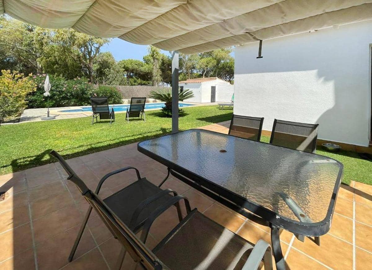 3 sovrum Villa till salu i Novo Sancti Petri med pool garage - 320 000 € (Ref: 9622684)