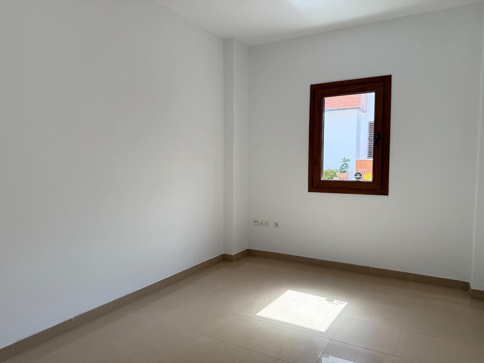 4 sovrum Radhus till salu i Chiclana de la Frontera - 475 000 € (Ref: 9622685)