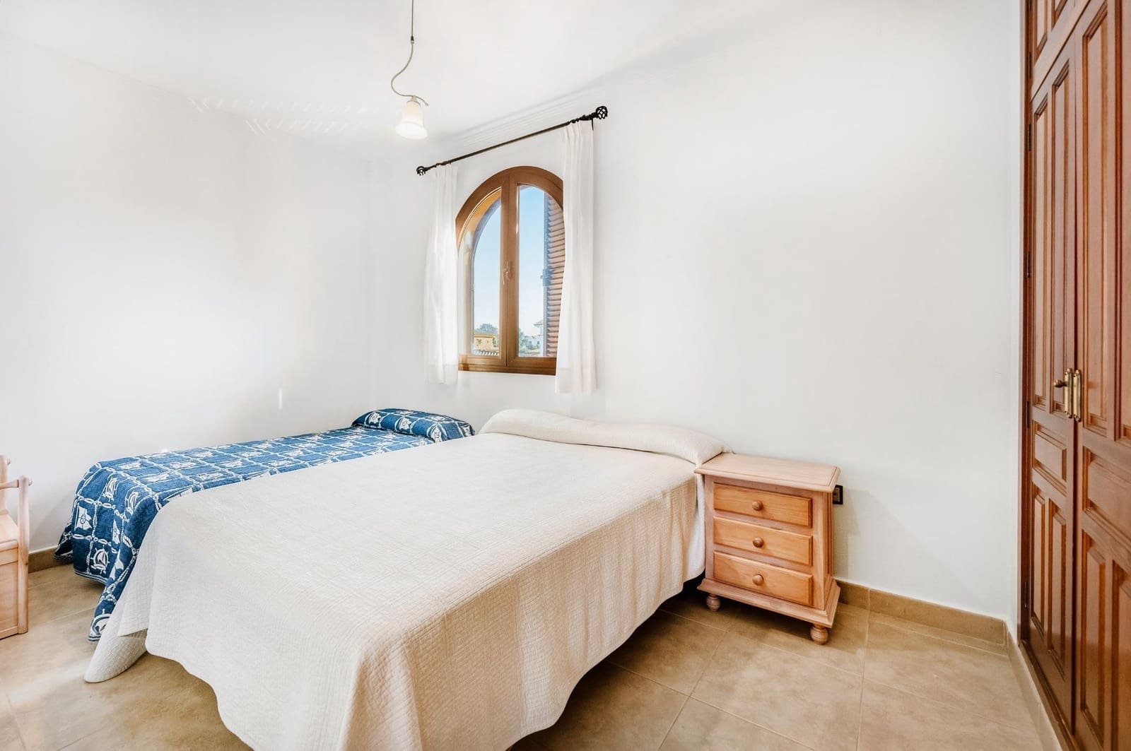 5 soverom Villa til salgs i Chiclana de la Frontera med svømmebasseng garasje - € 630 000 (Ref: 9622688)