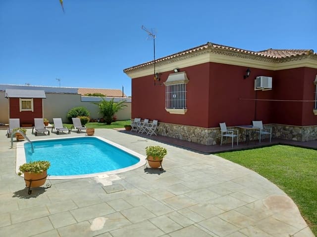 3 soverom Villa til salgs i Chiclana de la Frontera med svømmebasseng - € 310 000 (Ref: 9622689)