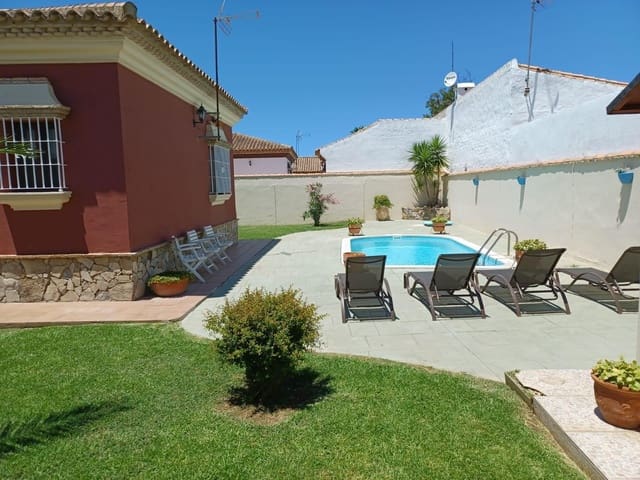 3 soverom Villa til salgs i Chiclana de la Frontera med svømmebasseng - € 310 000 (Ref: 9622689)