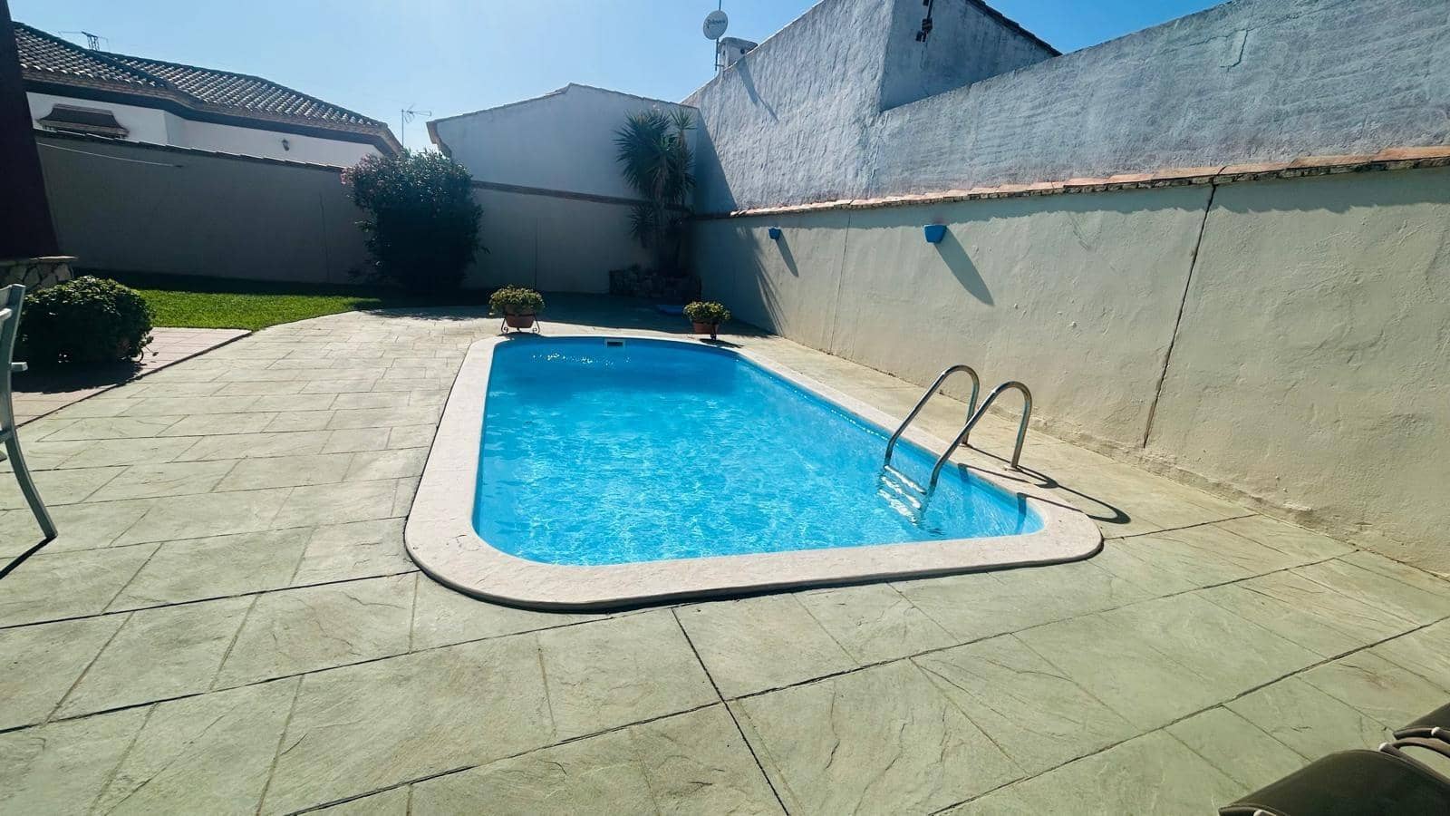 3 soverom Villa til salgs i Chiclana de la Frontera med svømmebasseng - € 310 000 (Ref: 9622689)