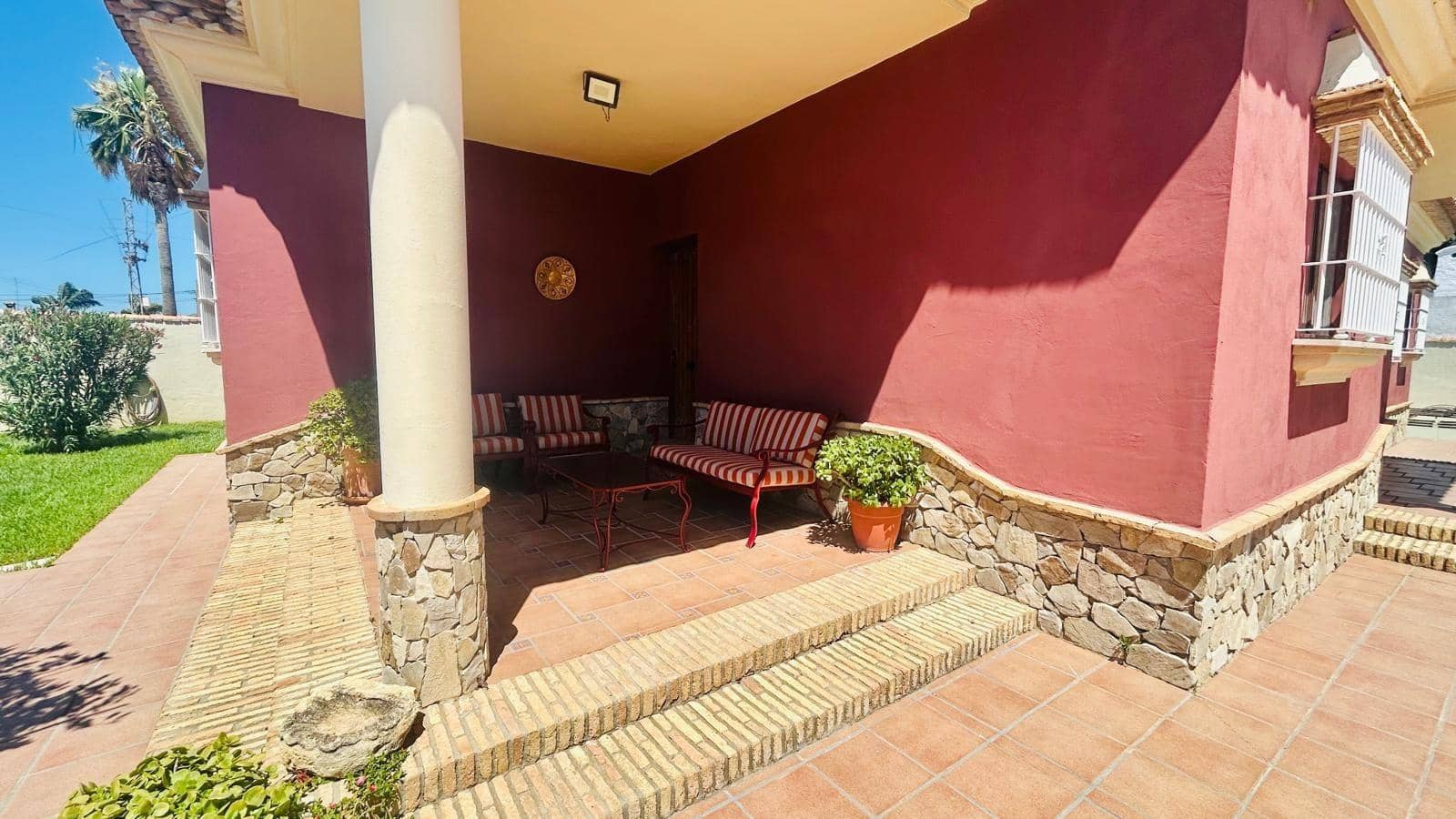 3 soverom Villa til salgs i Chiclana de la Frontera med svømmebasseng - € 310 000 (Ref: 9622689)