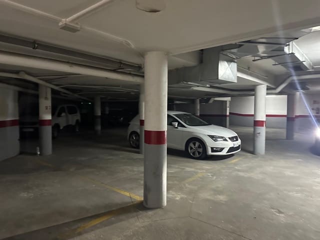 Autotalli myytävänä paikassa Chiclana de la Frontera - 7 000 € (Ref: 9622690)