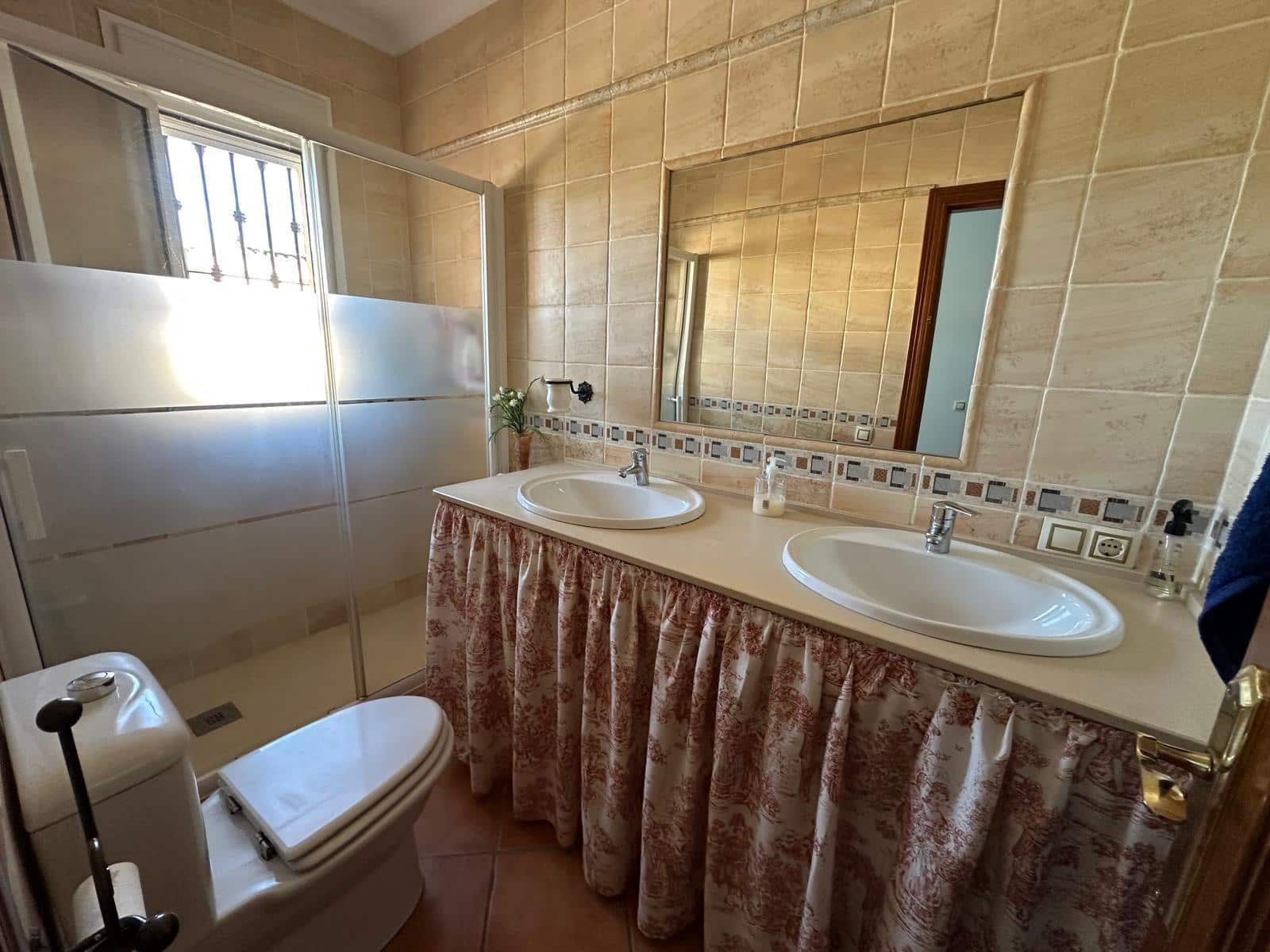 4 soverom Villa til salgs i Chiclana de la Frontera - € 437 000 (Ref: 9622692)