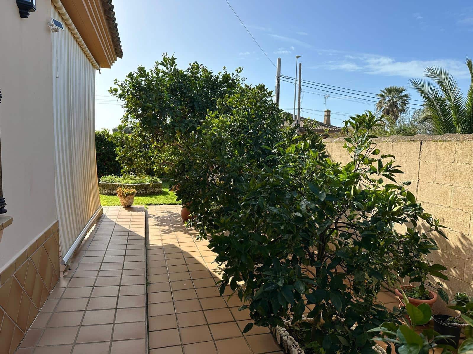 4 soverom Villa til salgs i Chiclana de la Frontera - € 437 000 (Ref: 9622692)