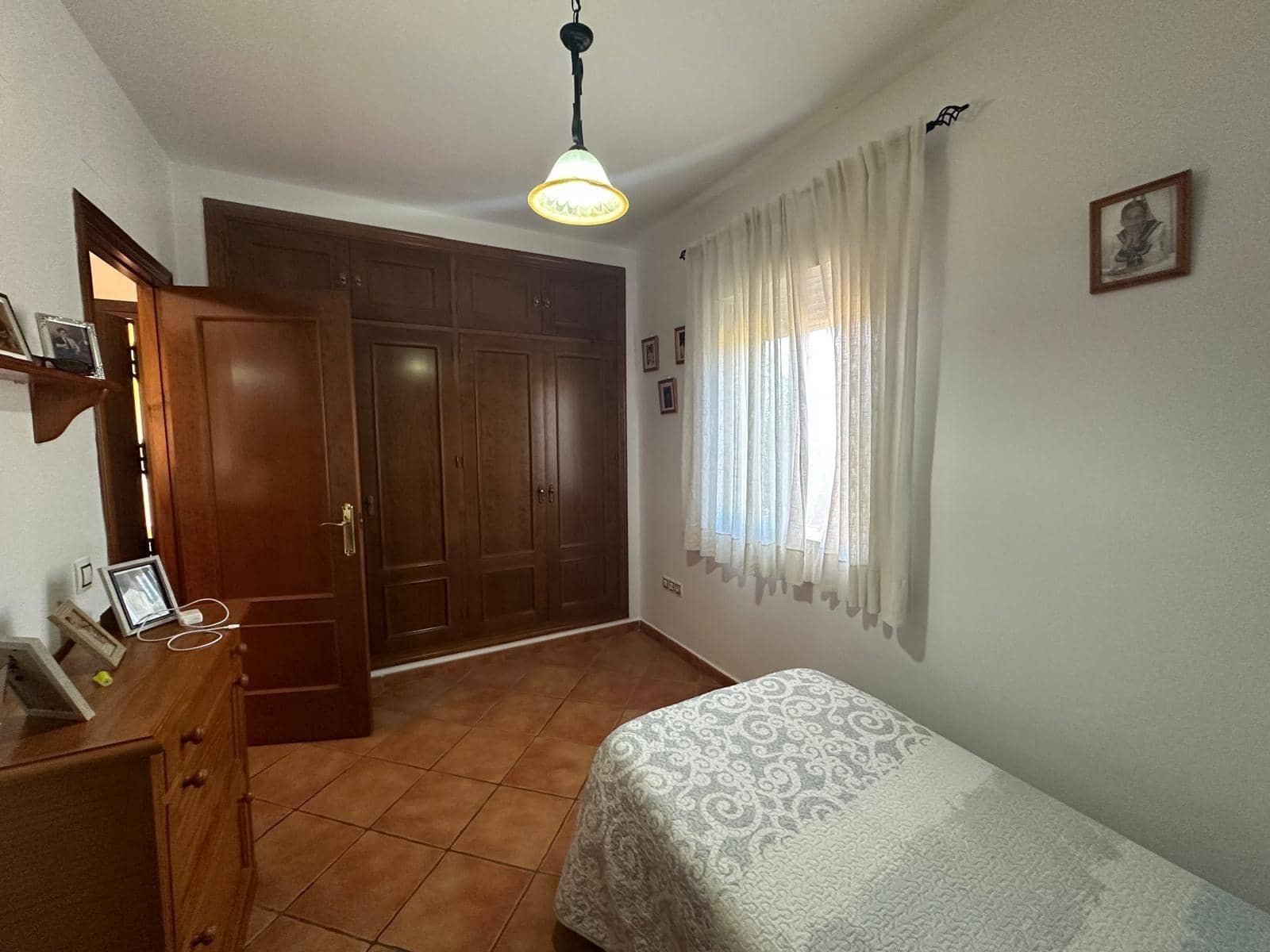 4 slaapkamer Villa te koop in Chiclana de la Frontera - € 437.000 (Ref: 9622692)