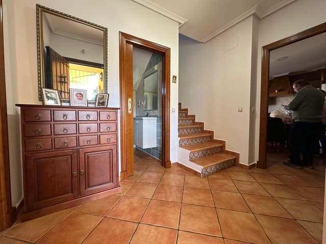 4 soverom Villa til salgs i Chiclana de la Frontera - € 437 000 (Ref: 9622692)