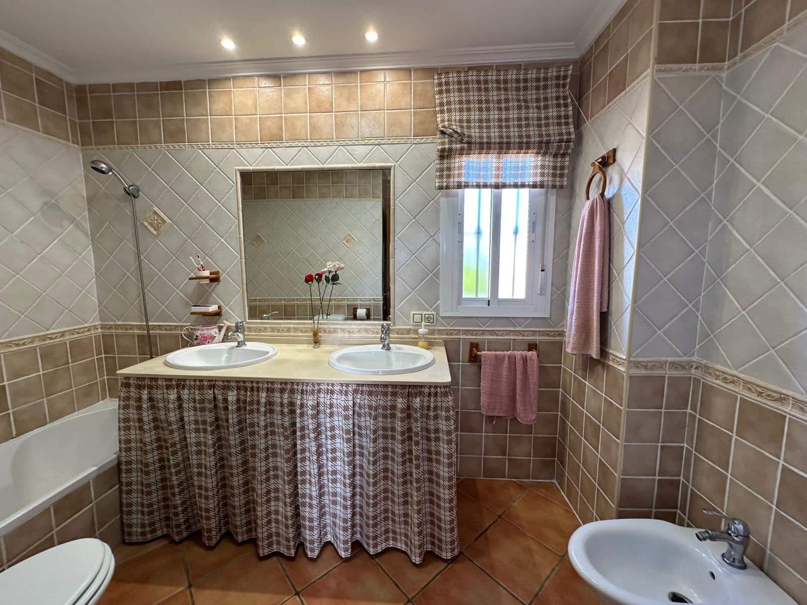 4 slaapkamer Villa te koop in Chiclana de la Frontera - € 437.000 (Ref: 9622692)